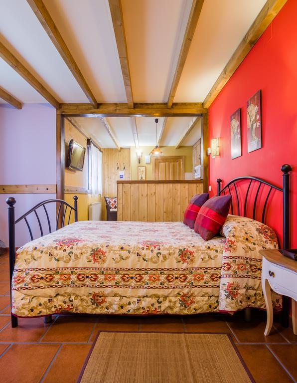 Apartamentos Rurales L'Abiseu Caboalles de Abajo Kültér fotó